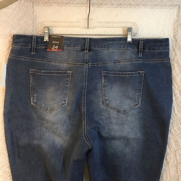 Avenue "Skinny" Blue Distressed Size Jeans Size 24A - Picture 13 of 15